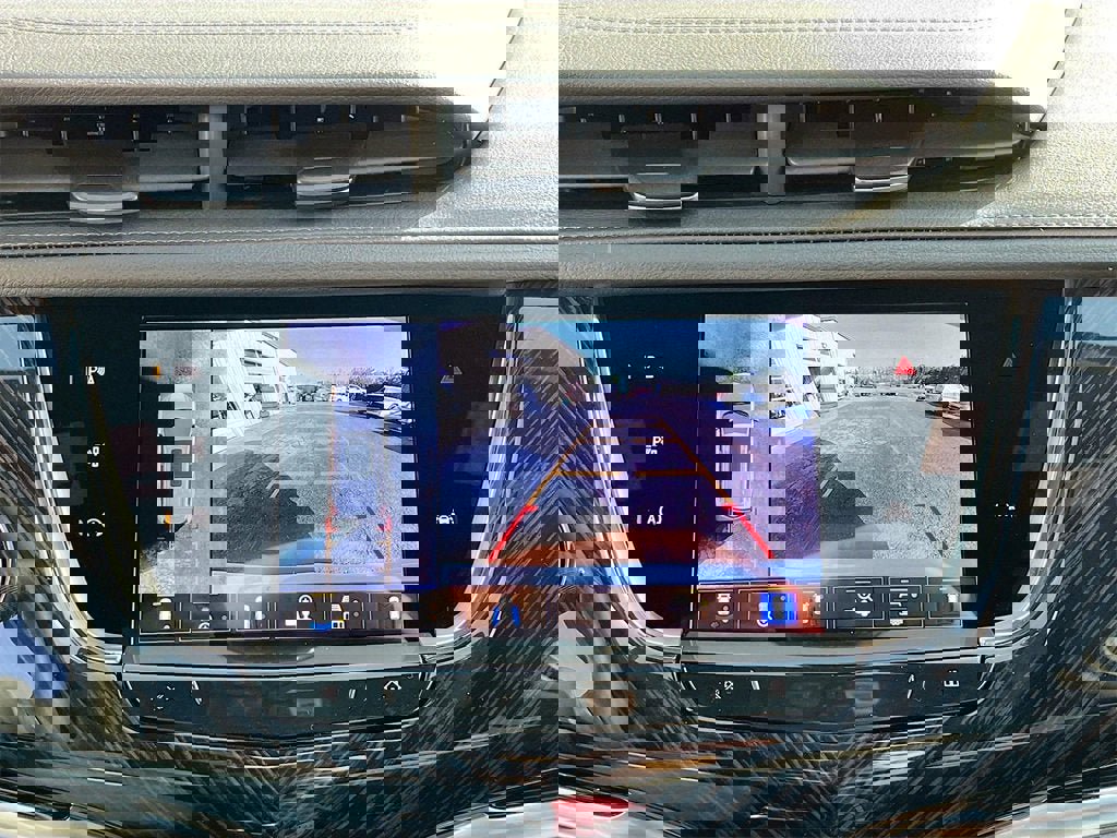 New 2025 Cadillac XT6 Premium Luxury w/ Technology Package image 14