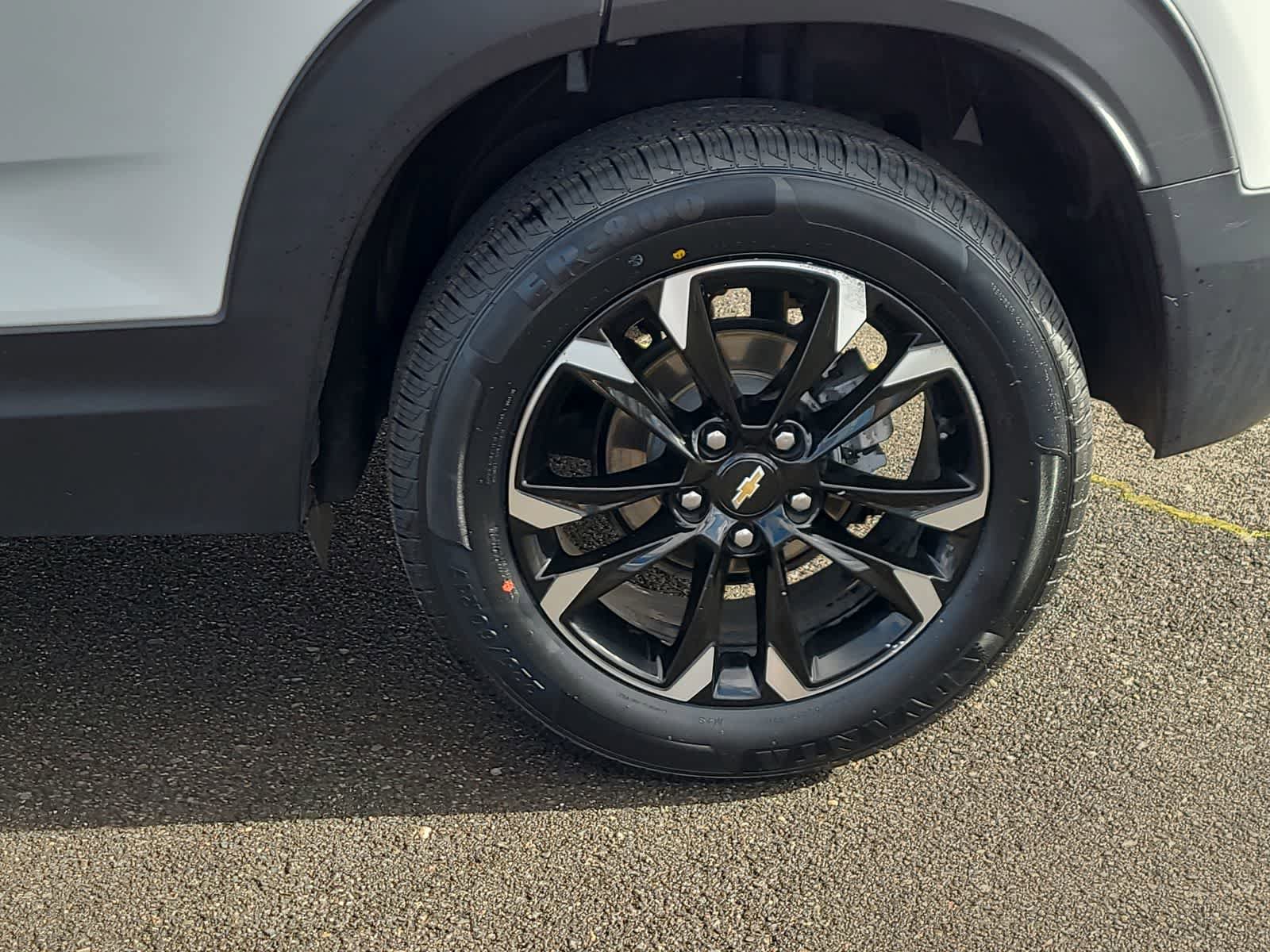 Used 2022 Chevrolet TrailBlazer LT w/ Convenience Package AWD/4WD image 16