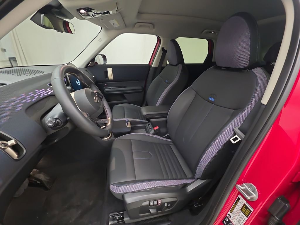 Certified 2025 MINI Cooper Countryman S image 12