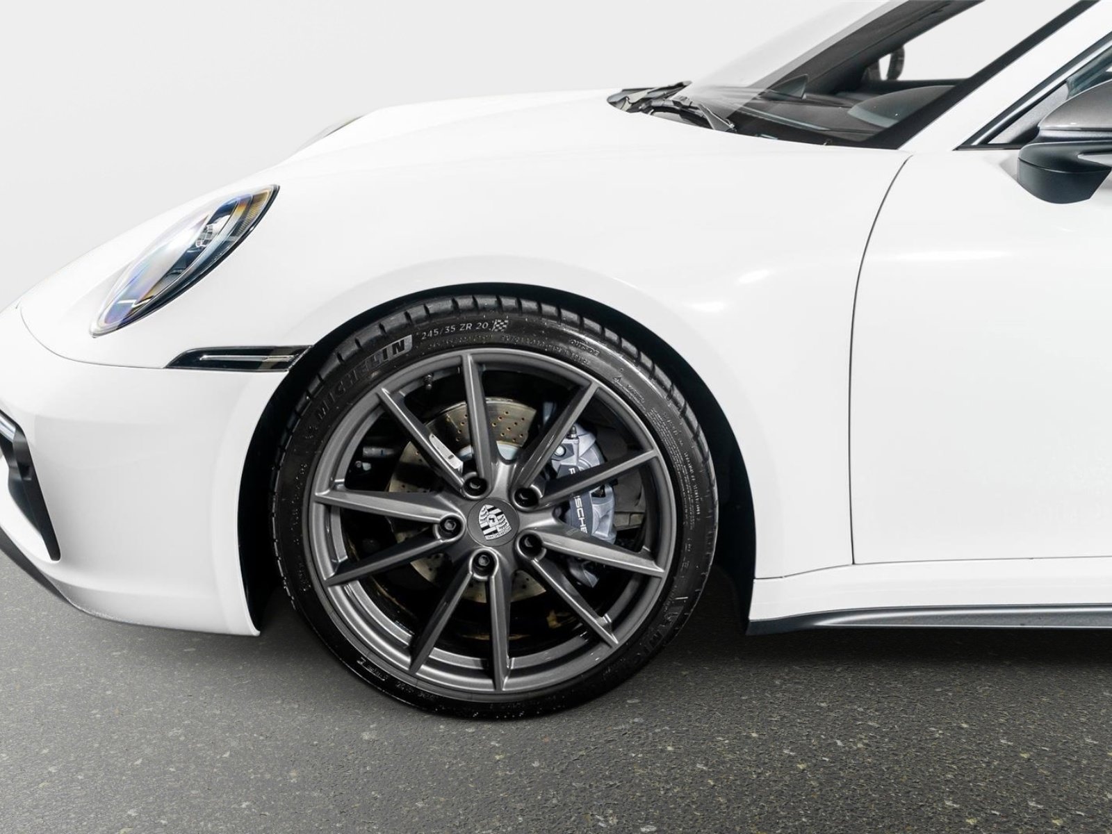 Used 2023 Porsche 911 Carrera T image 13