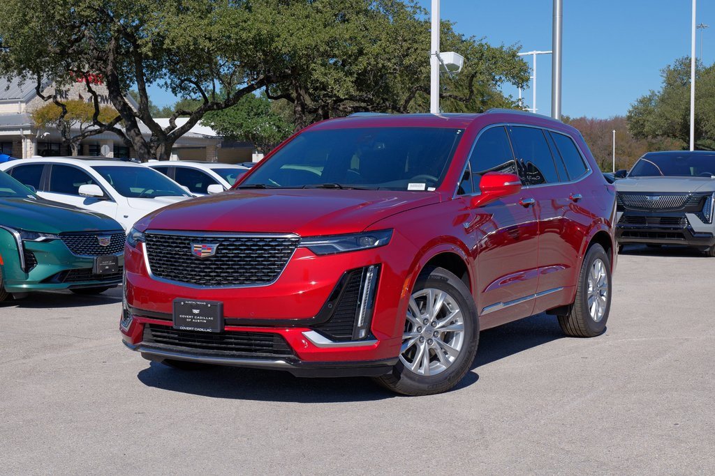 New 2025 Cadillac XT6 Luxury