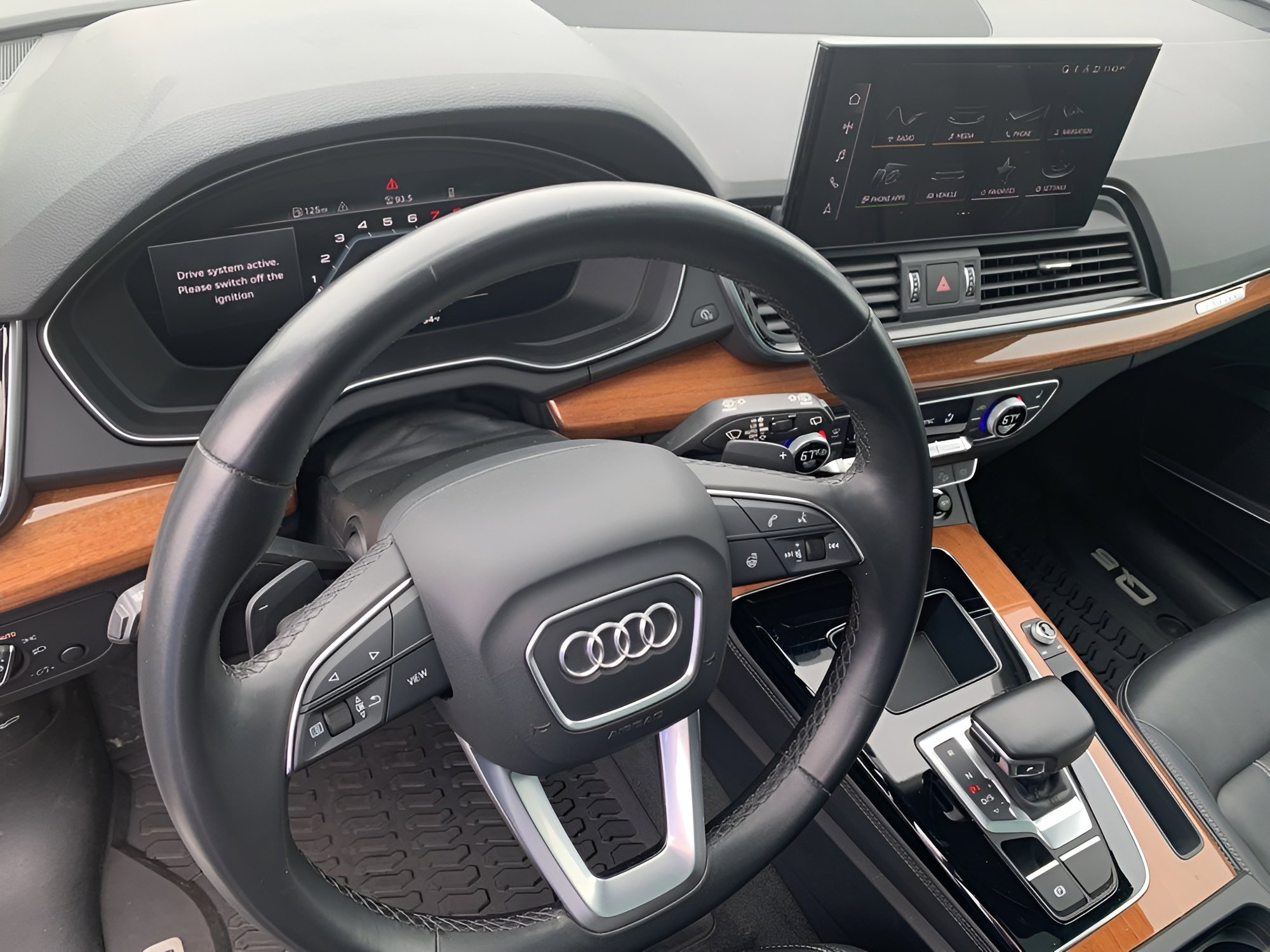 Used 2023 Audi Q5 2.0T Premium Plus AWD/4WD image 24