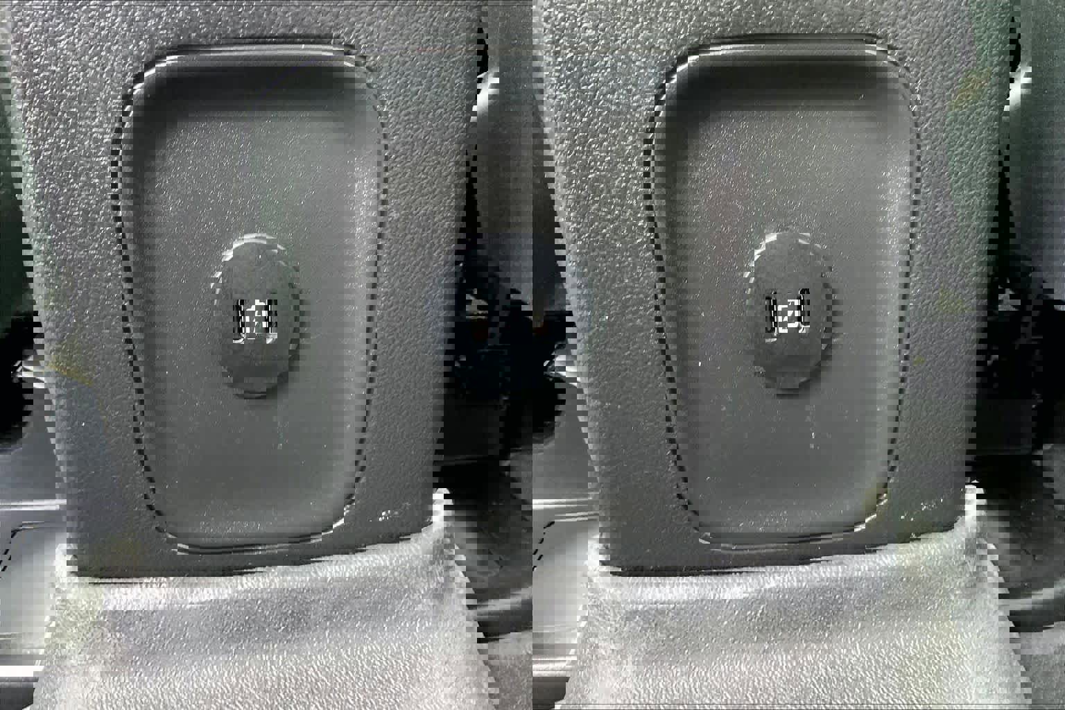 Certified 2024 Ford Escape ST-Line w/ Equipment Group 301A image 32