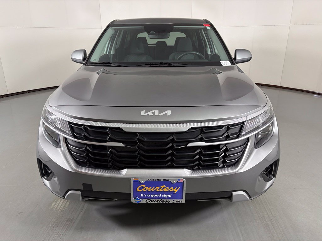 Used 2026 Kia Seltos LX AWD/4WD image 3