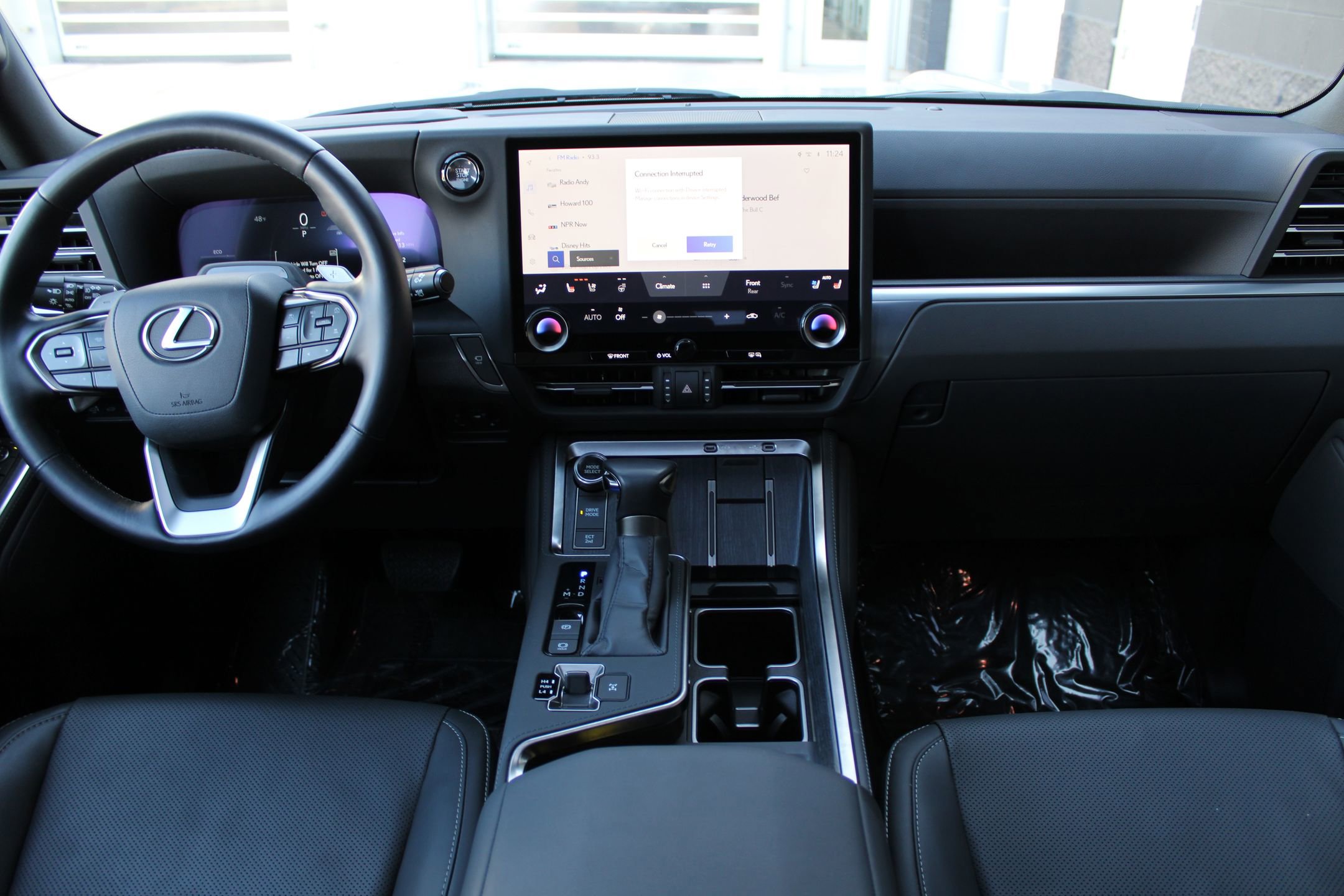 Used 2024 Lexus GX 550 image 23