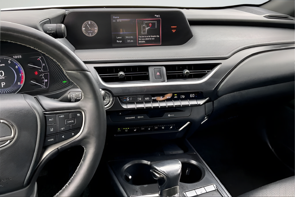 Used 2019 Lexus UX 200 w/ Premium Package FWD image 9