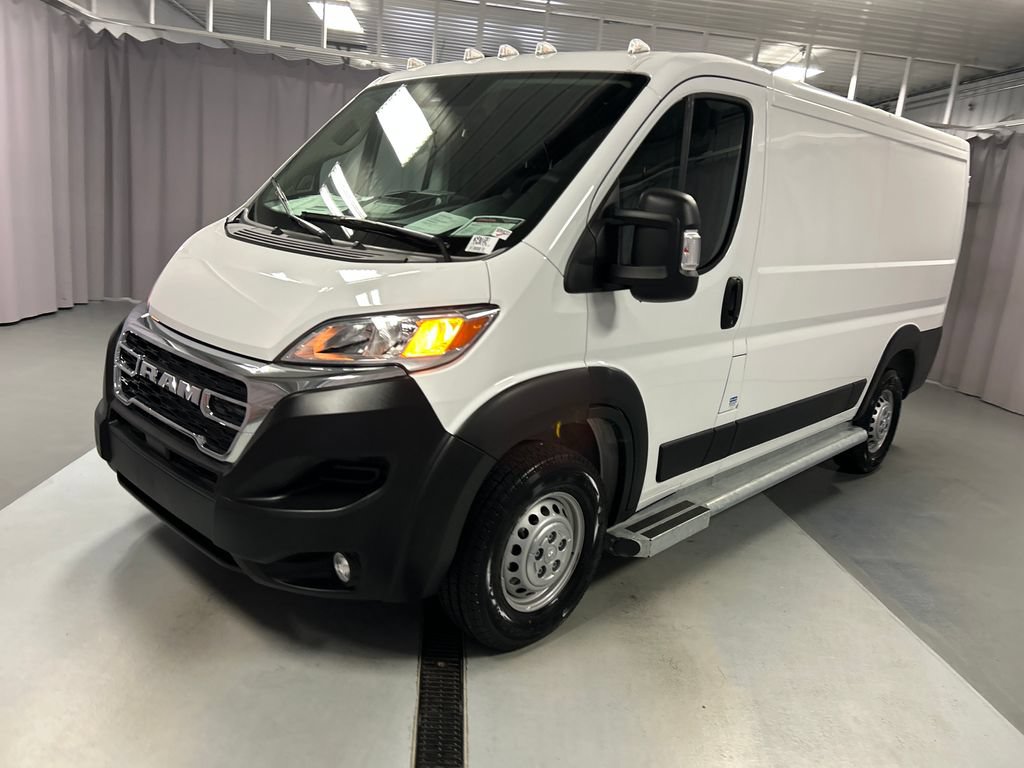 Used 2025 RAM ProMaster 2500 w/ U-Haul Equipment Group FWD image 3
