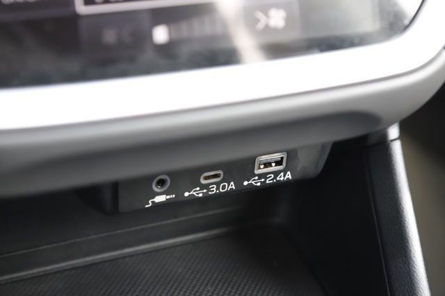 Certified 2025 Subaru Crosstrek 2.0i Premium image 30