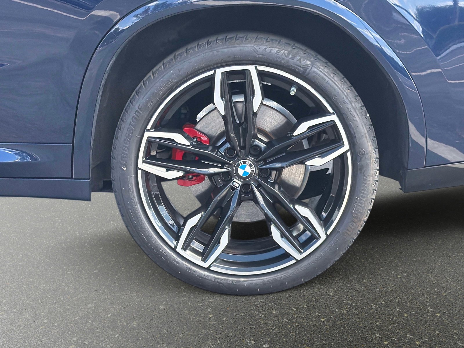 Used 2025 BMW X4 M40i image 63