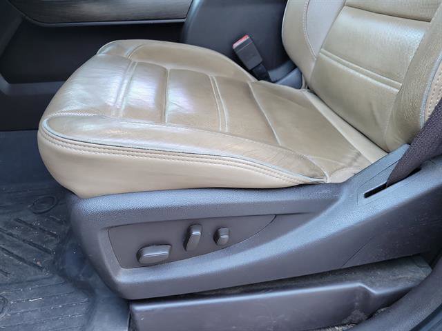 Used 2019 GMC Sierra 3500 Denali w/ Duramax Plus Package image 4