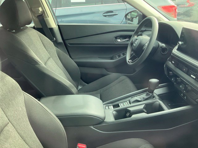 Used 2026 Honda Accord SE image 7