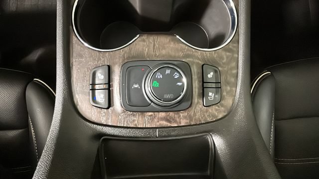 Used 2023 GMC Acadia Denali w/ Black Diamond Edition AWD/4WD image 21
