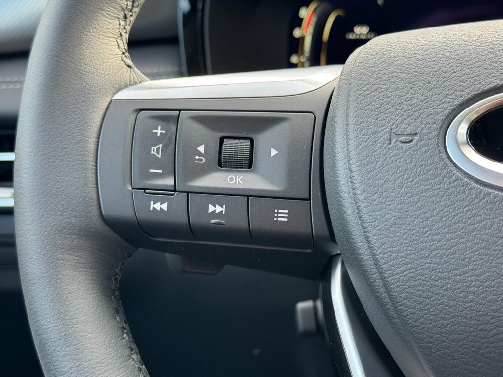 New 2026 INFINITI QX60 Luxe w/ Cargo Package image 11