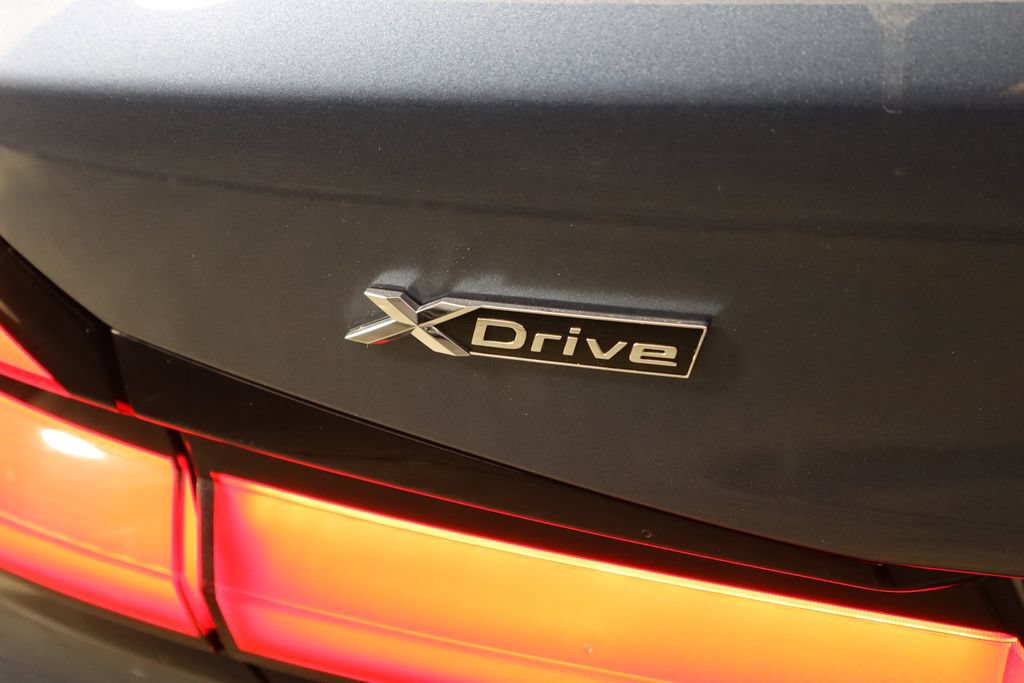 Used 2023 BMW 530i xDrive w/ Premium Package AWD/4WD image 46