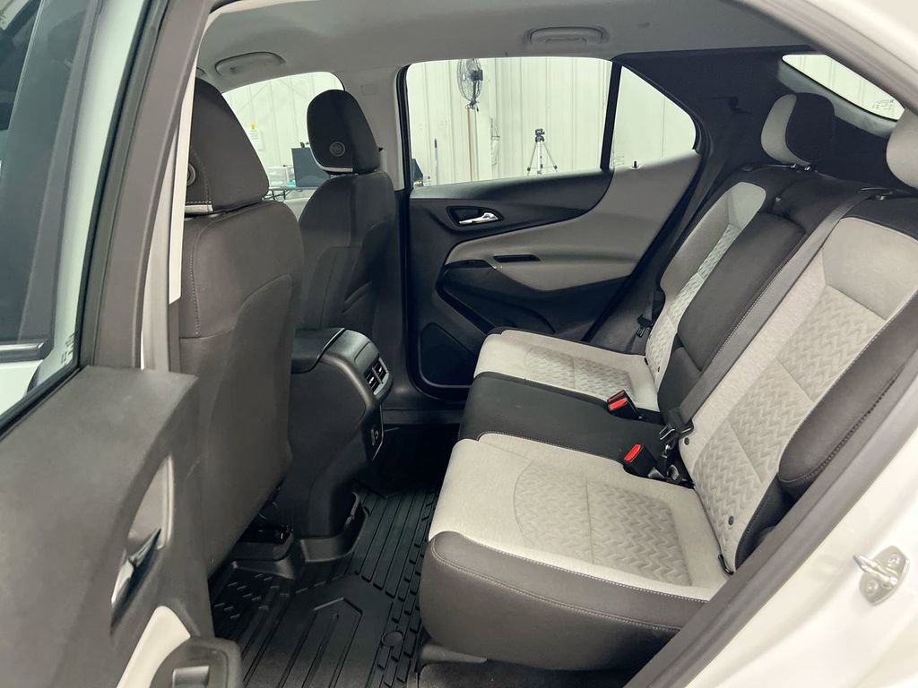 Used 2024 Chevrolet Equinox LS image 22
