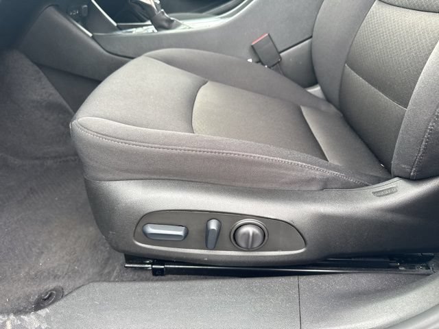 Used 2025 Chevrolet Malibu LT FWD image 17