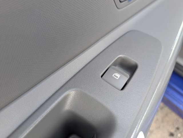 New 2026 Hyundai Elantra Blue image 12