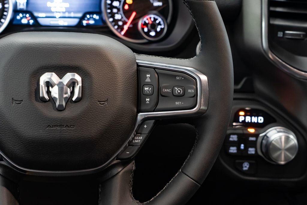 New 2026 RAM 1500 Laramie AWD/4WD image 17