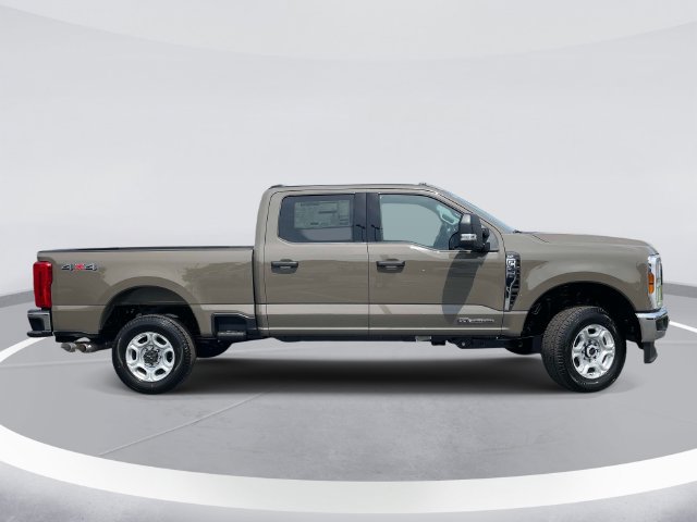 New 2026 Ford F350 XLT AWD/4WD image 3