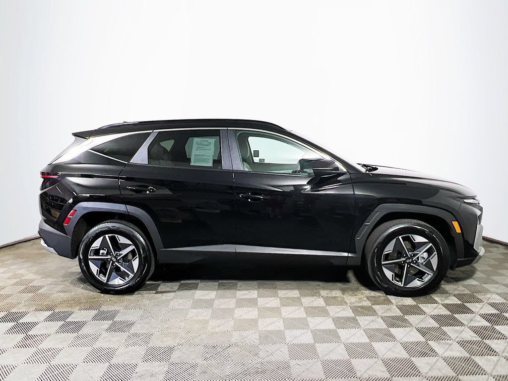 Used 2025 Hyundai Tucson SEL AWD/4WD image 8