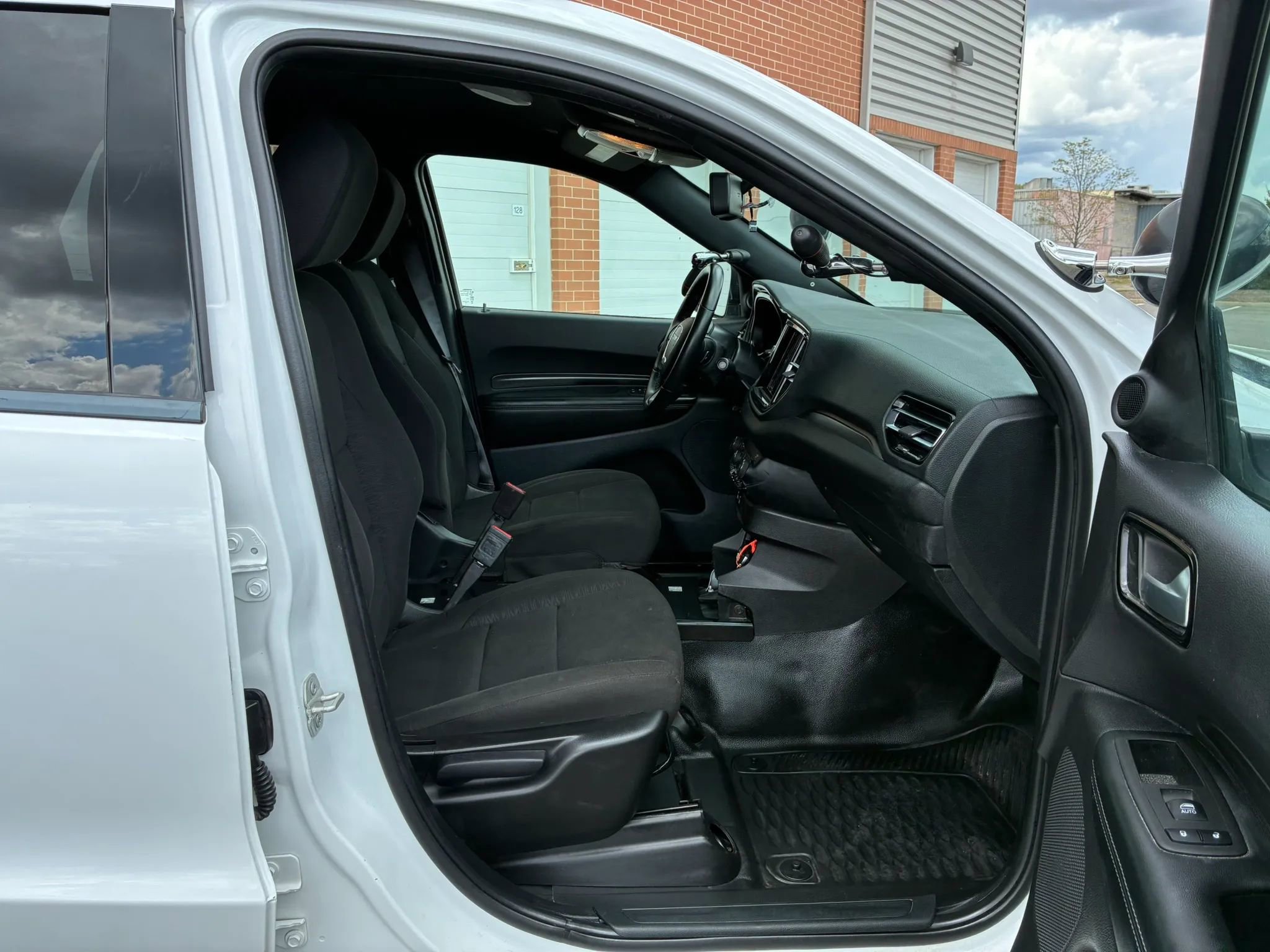 Used 2023 Dodge Durango SXT image 13