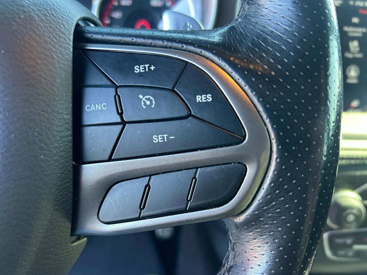 Used 2022 Dodge Charger R/T w/ Plus Group image 16