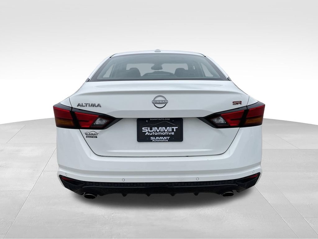 Used 2024 Nissan Altima 2.5 SR FWD image 24