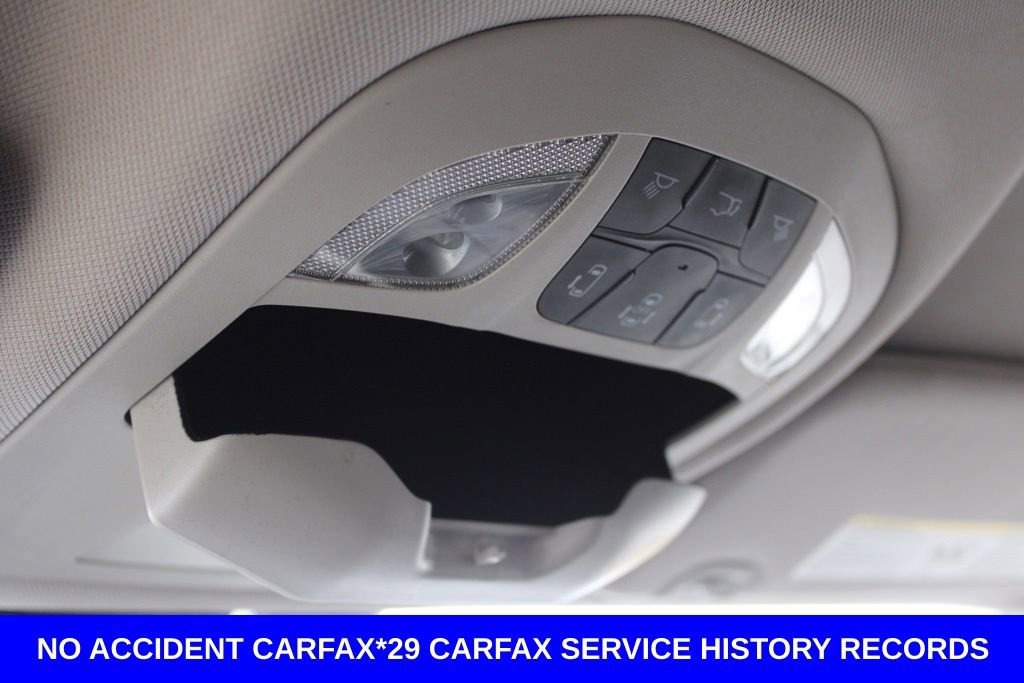 Used 2018 Chrysler Pacifica Touring-L Plus image 48