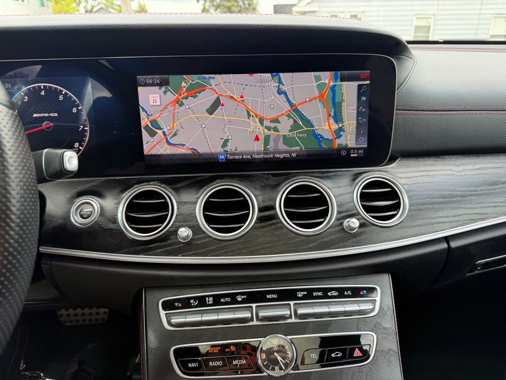 Used 2018 Mercedes-Benz E 43 AMG 4MATIC Sedan image 18
