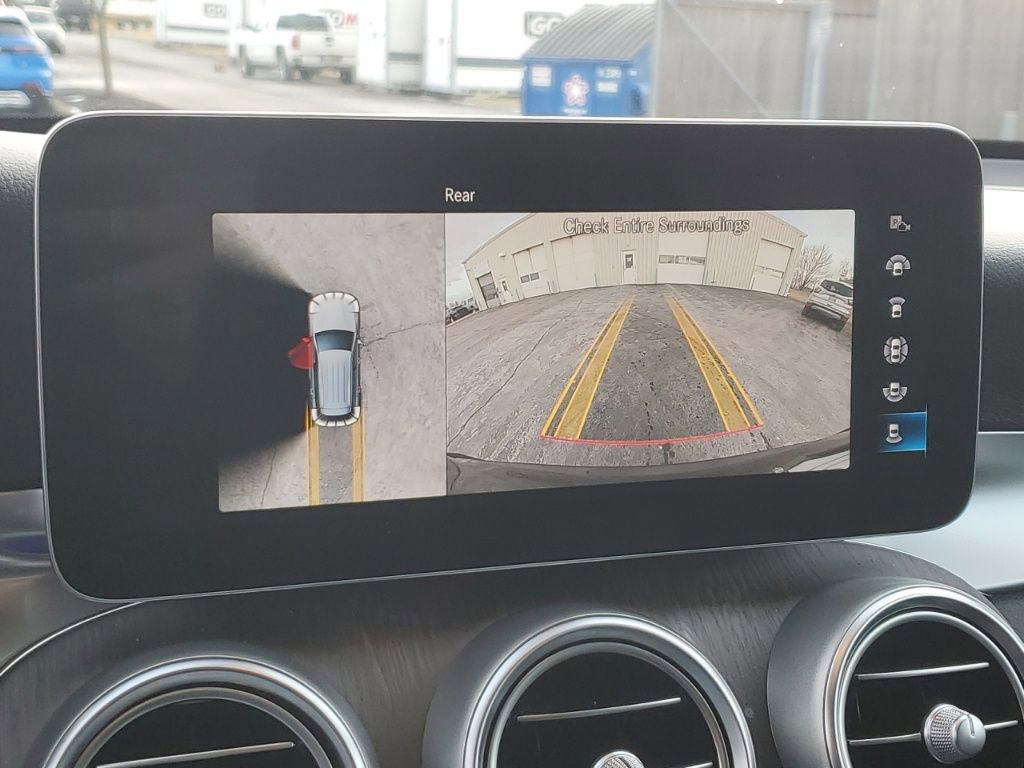 Used 2022 Mercedes-Benz GLC 300 4MATIC image 21