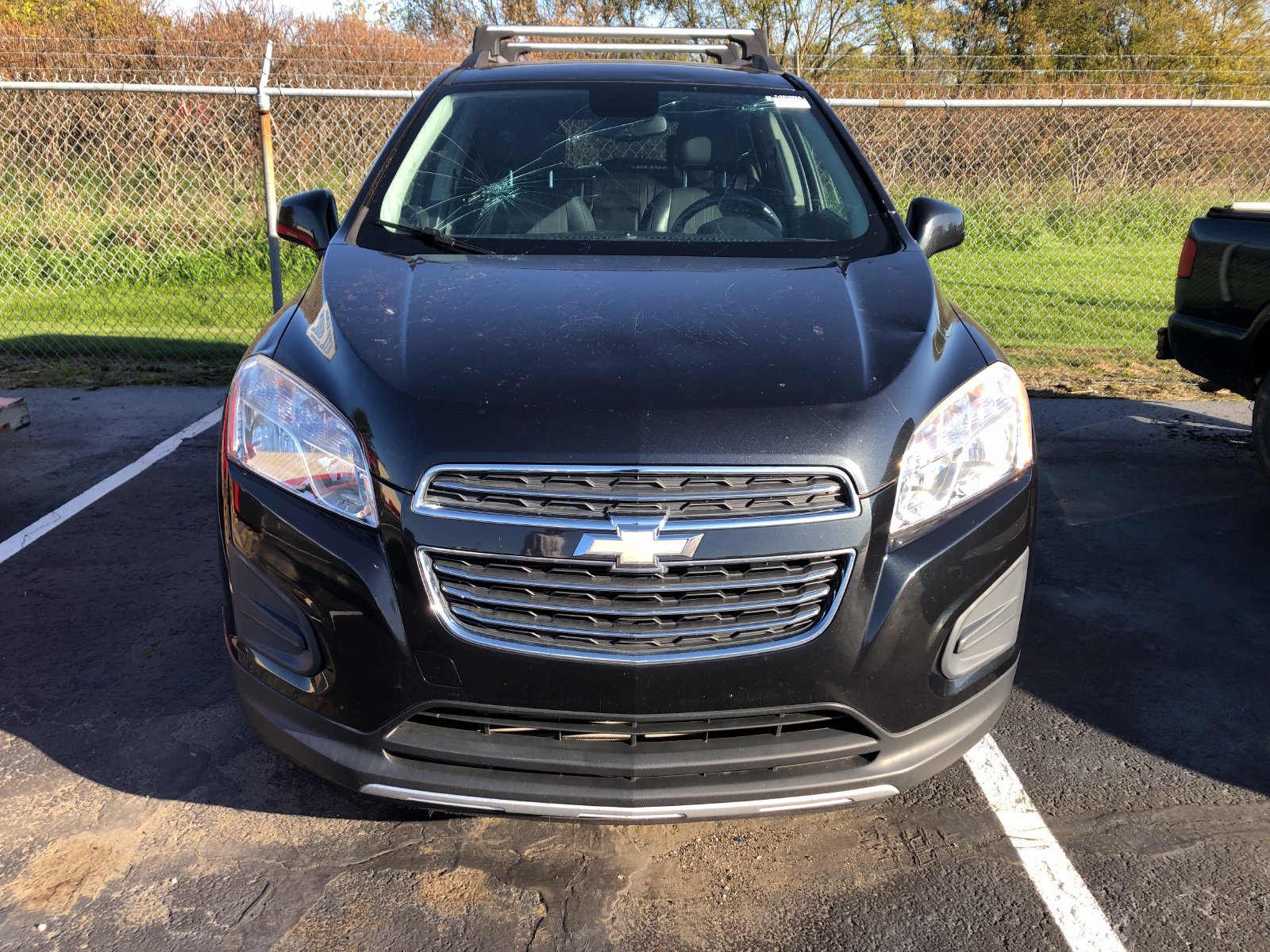 Used 2016 Chevrolet Trax LT w/ LT Sun and Sound Package AWD/4WD image 2