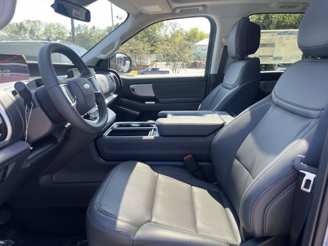 New 2027 Ford Expedition Max Active RWD image 15