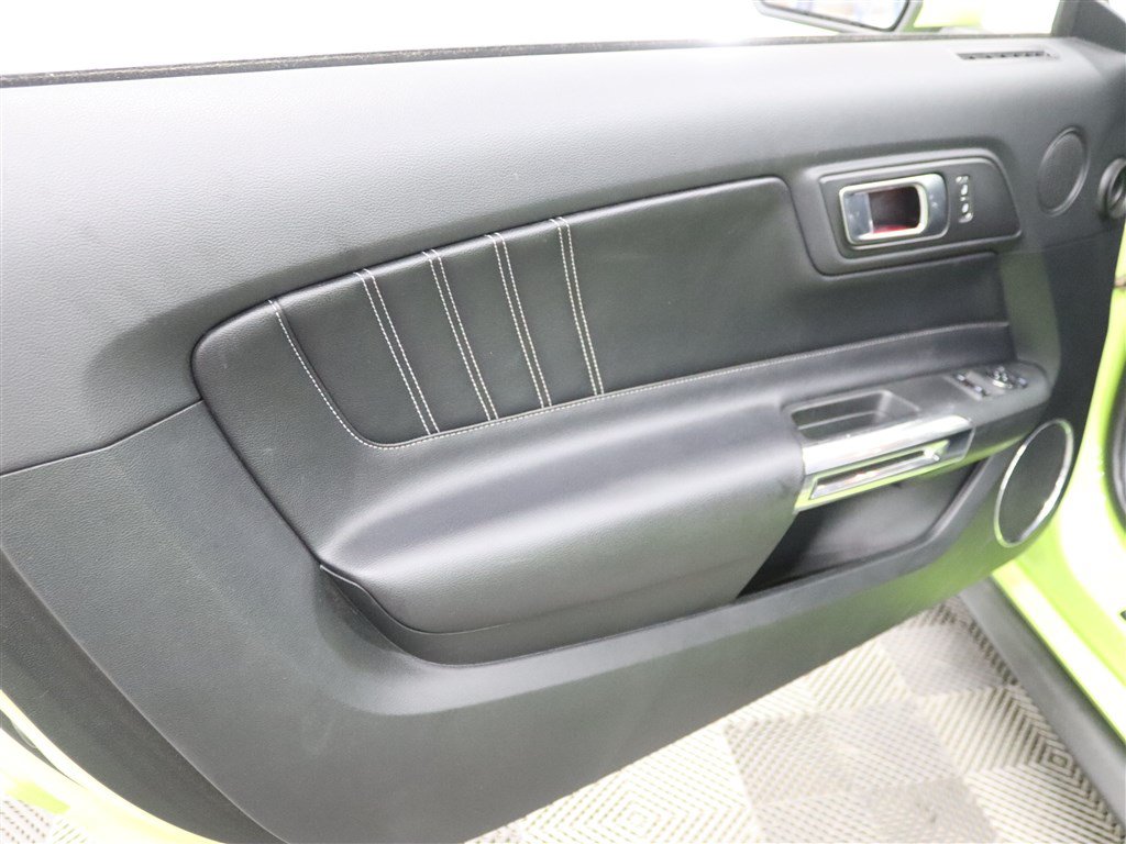 Used 2020 Ford Mustang GT Premium w/ Ford Safe & Smart Package RWD image 14
