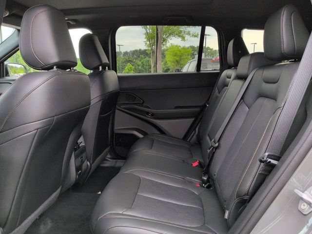 New 2026 Jeep Cherokee Overland w/ Advanced Pro Tech Group AWD/4WD image 13