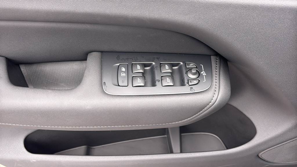 New 2027 Volvo XC60 T8 Ultra AWD/4WD image 14
