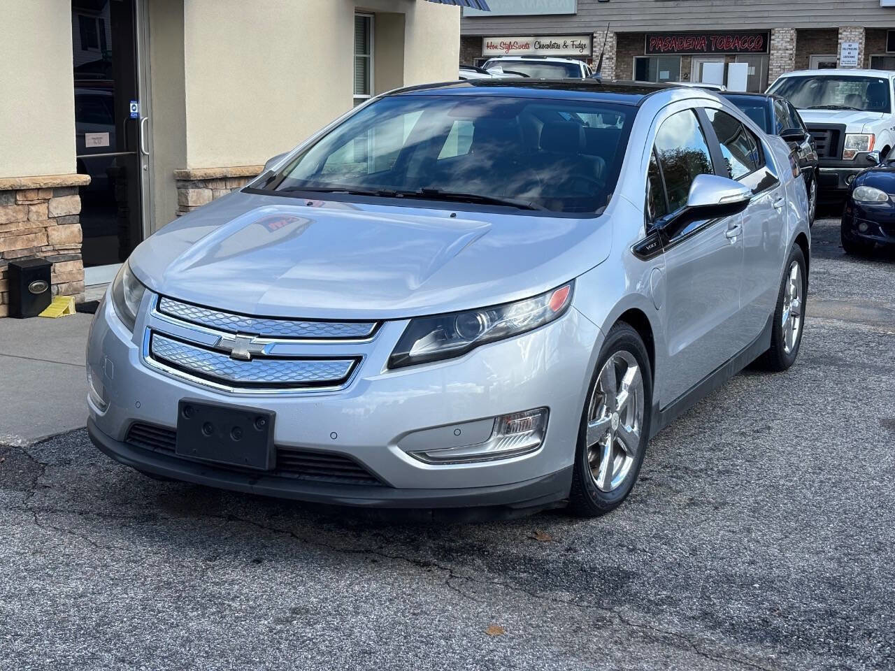 Used 2012 Chevrolet Volt Premium w/ Premium Trim Package image 2