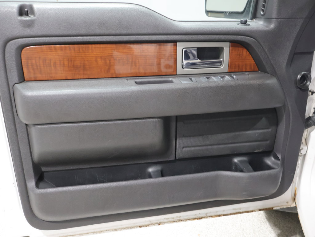 Used 2010 Ford F150 Lariat AWD/4WD image 13