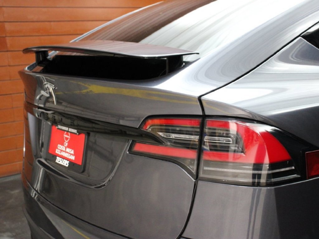 Used 2022 Tesla Model X AWD/4WD image 3