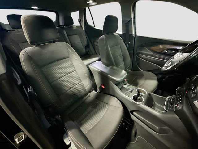 Used 2020 GMC Terrain SLE w/ Elevation Edition image 26