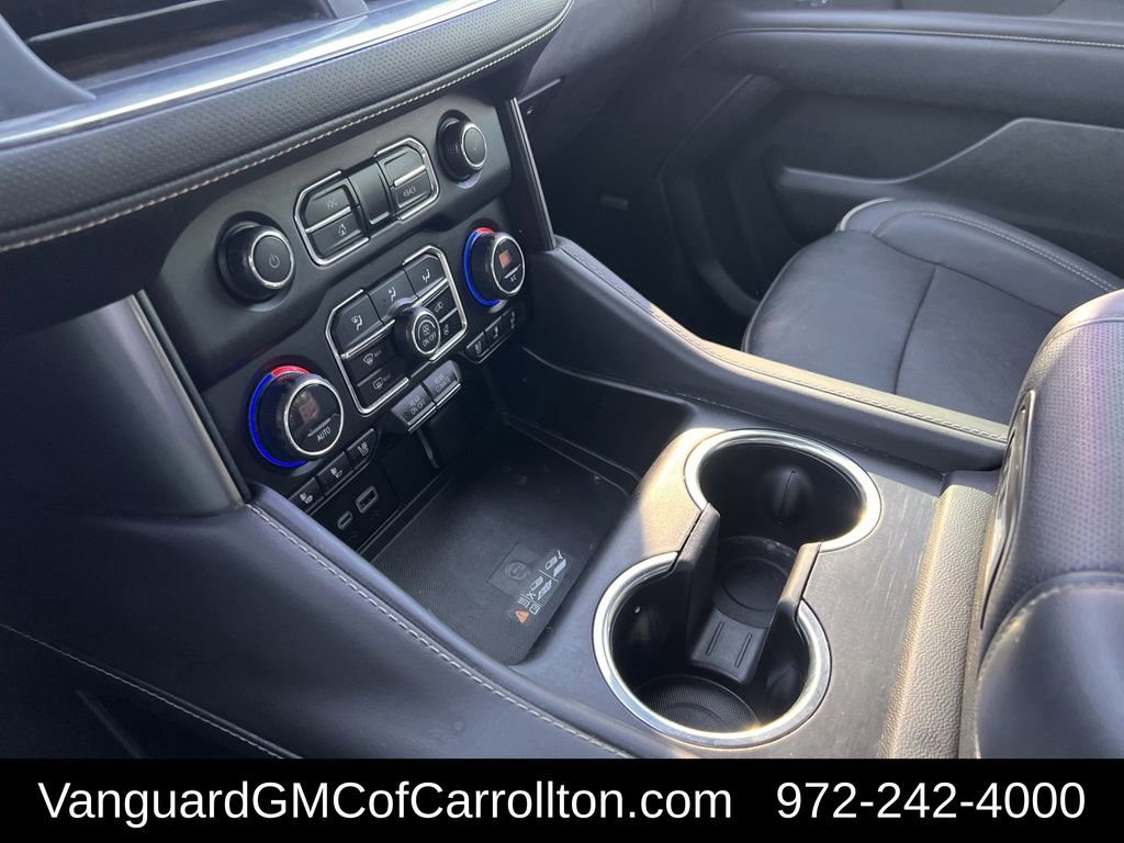 Used 2023 Chevrolet Suburban Premier w/ Advanced Technology Package image 19