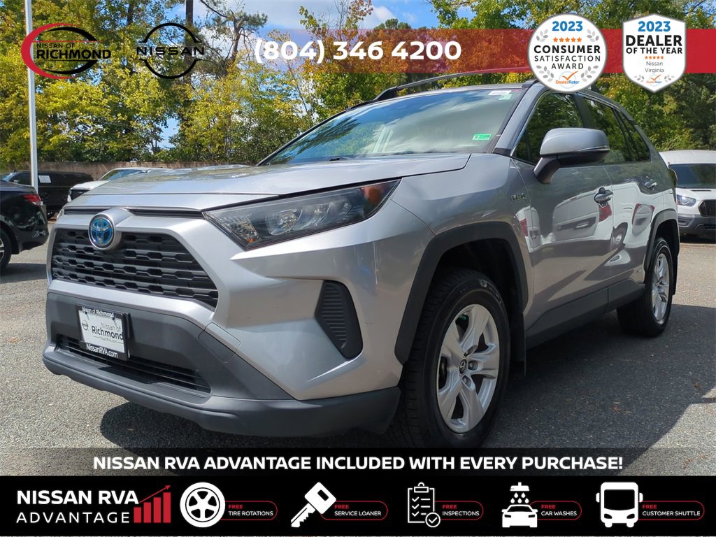Used 2019 Toyota RAV4 LE image 9