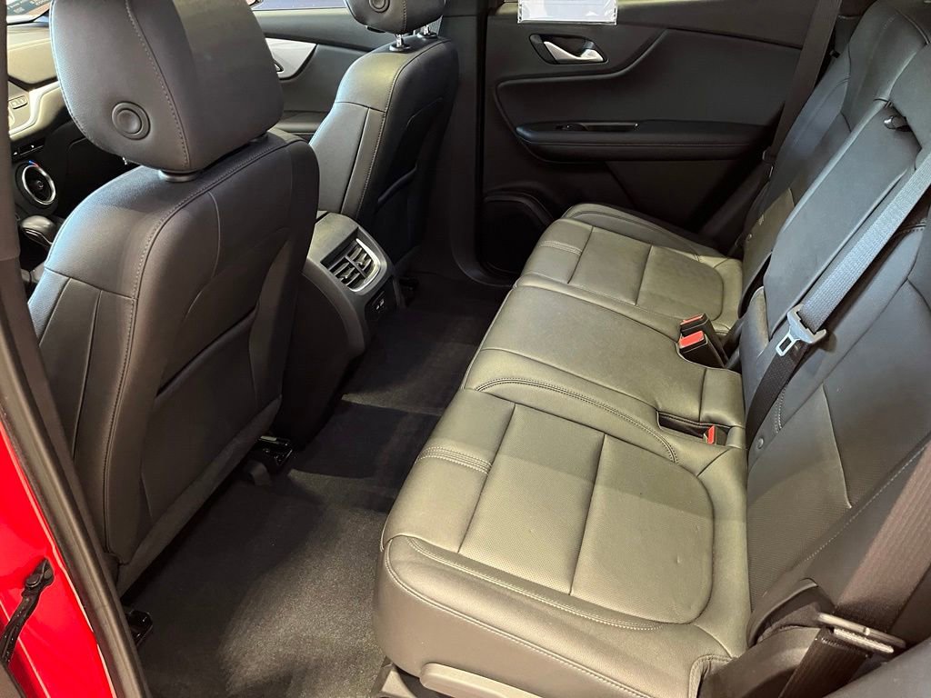 Used 2022 Chevrolet Blazer LT w/ Midnight/Sport Edition AWD/4WD image 25