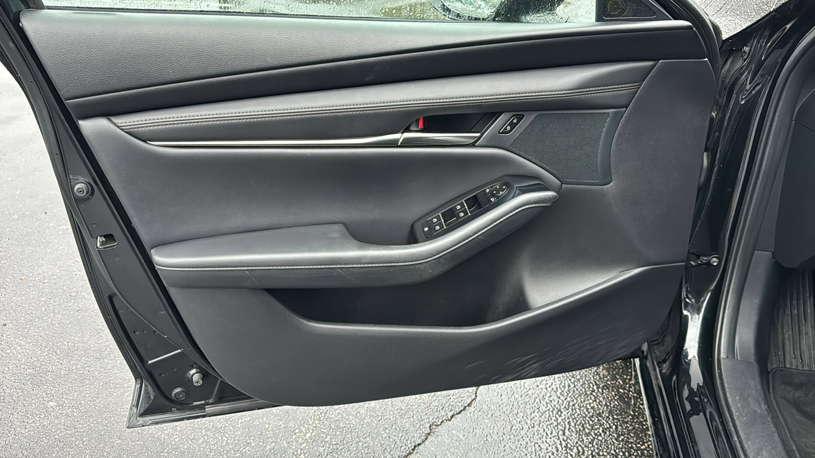 Certified 2023 MAZDA MAZDA3 s image 11