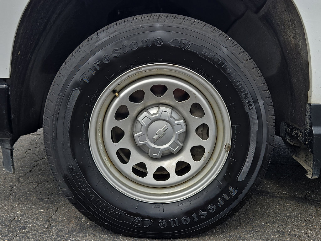 Used 2023 Chevrolet Silverado 1500 W/T RWD image 9