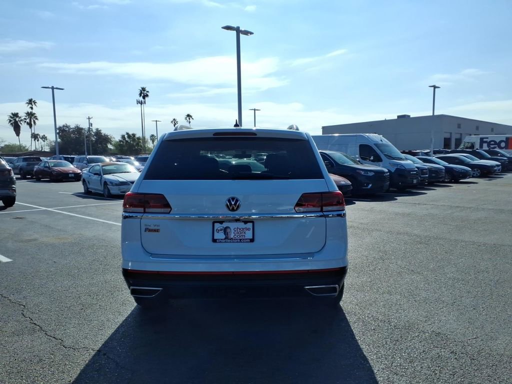 Used 2023 Volkswagen Atlas SE image 4