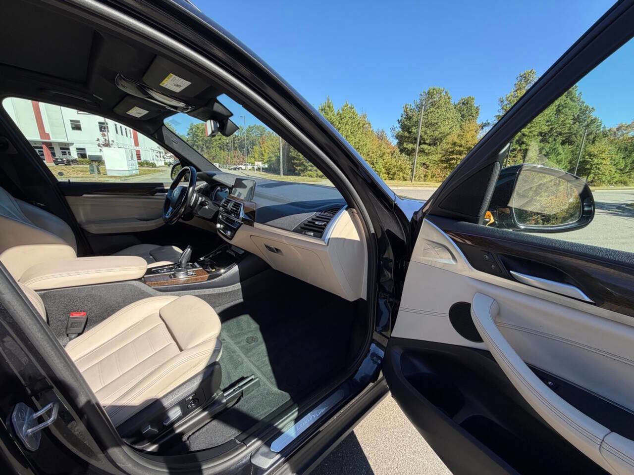 Used 2019 BMW X3 xDrive30i w/ Convenience Package image 18