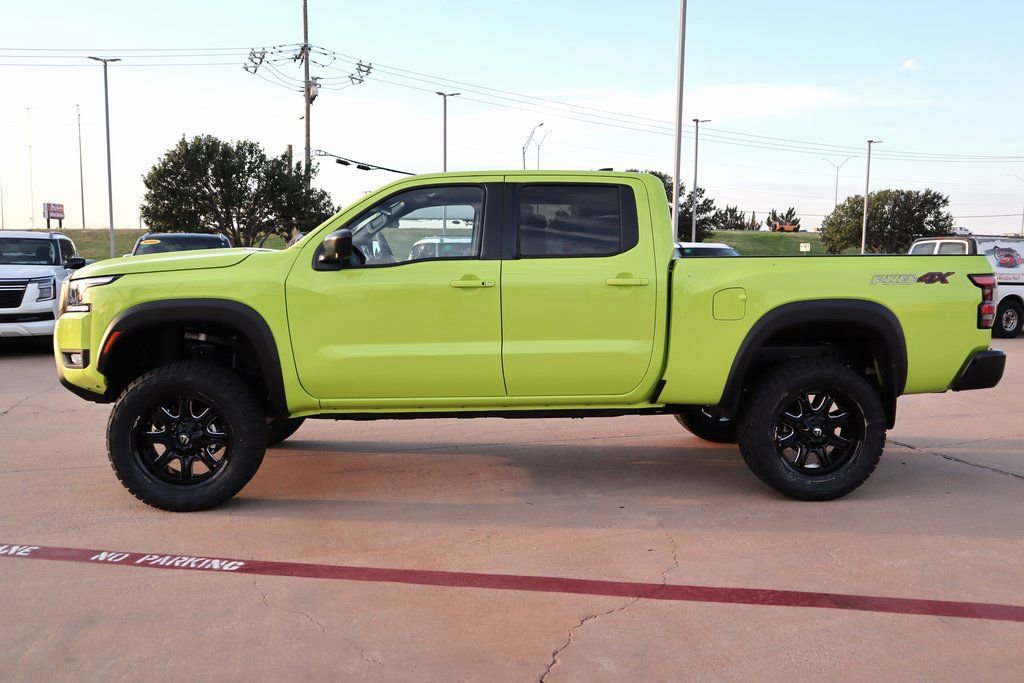 New 2026 Nissan Frontier PRO-4X w/ Pro-4x Convenience Package image 2