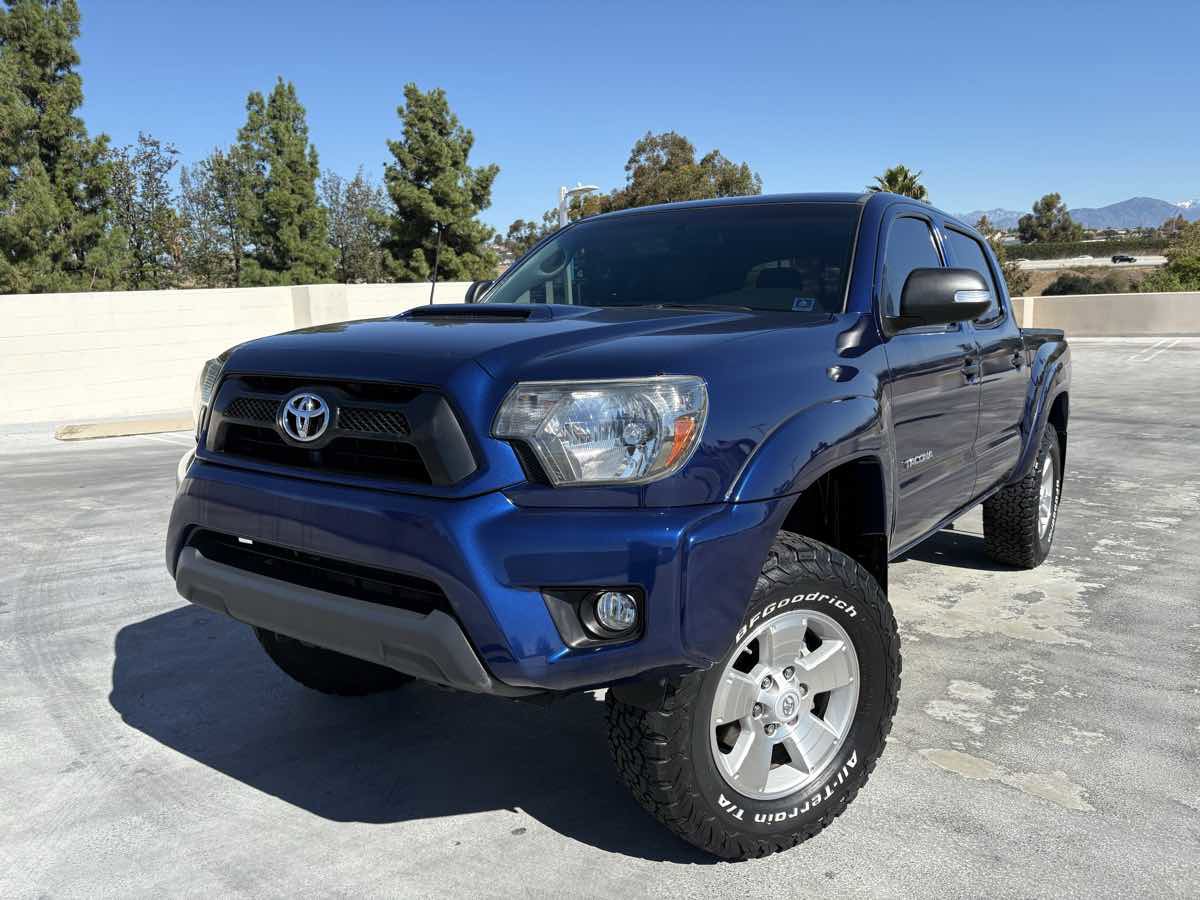 Used 2015 Toyota Tacoma PreRunner image 4