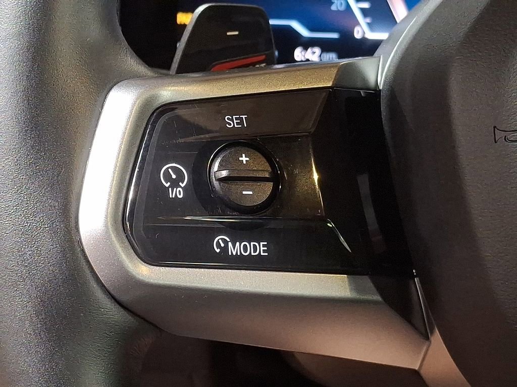 Used 2025 BMW 530i xDrive w/ M Sport Package image 18