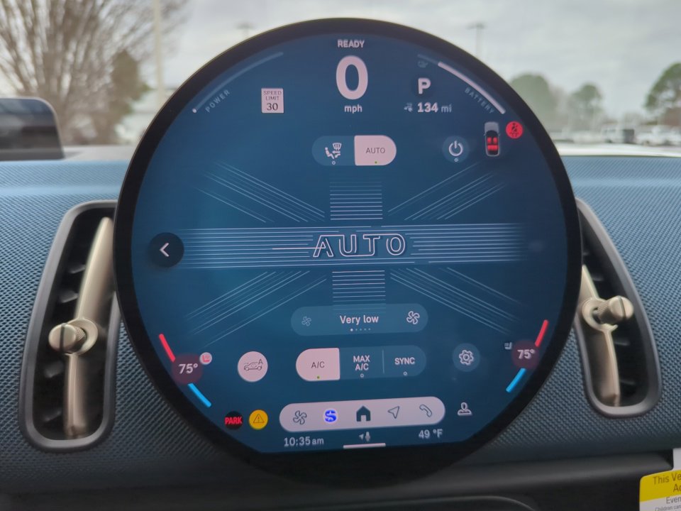 New 2025 MINI Cooper Countryman SE image 18